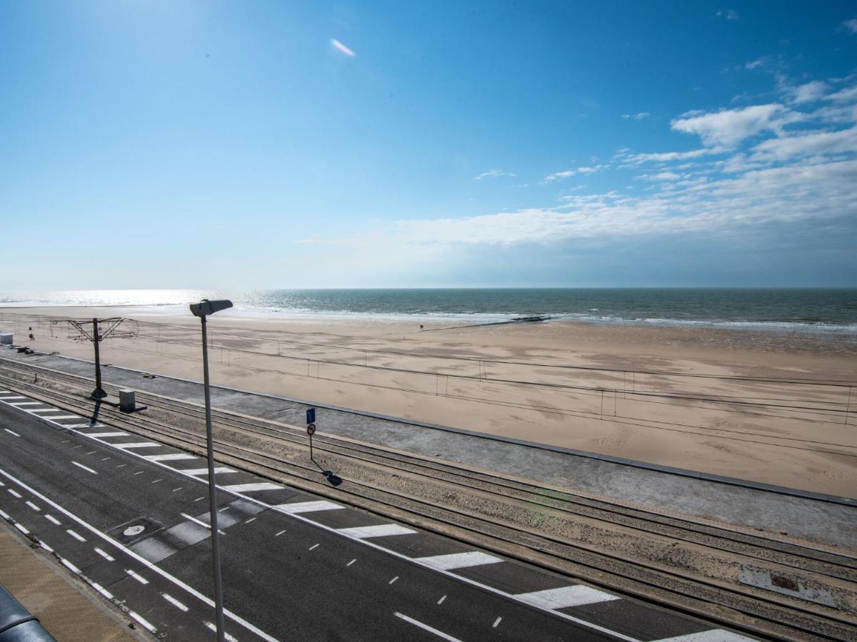Contemporary Apartment In Oostende With Balcony Dış mekan fotoğraf